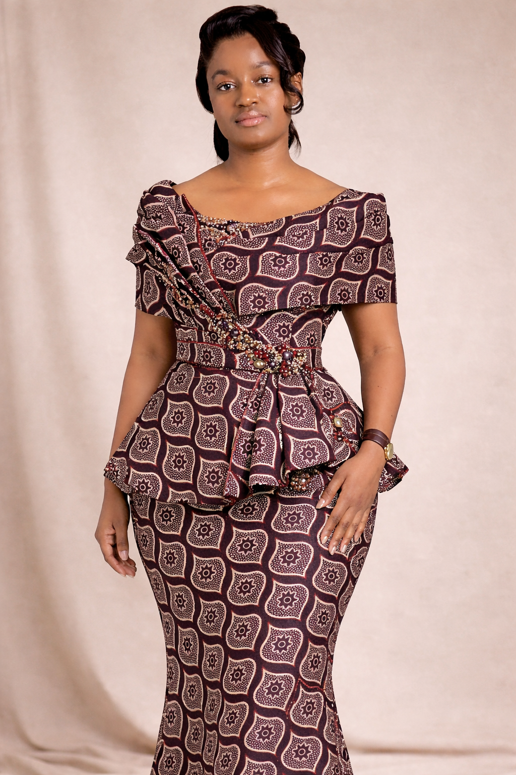 Vestido Afro Elegance Peplum – Ateliê Paradoxo